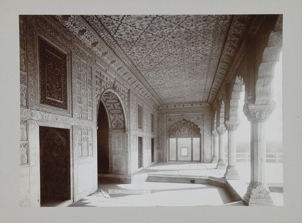Paleis van de Koningin binnen het Rode Fort van Delhi (c. 1895 - c. 1915) by anonymous