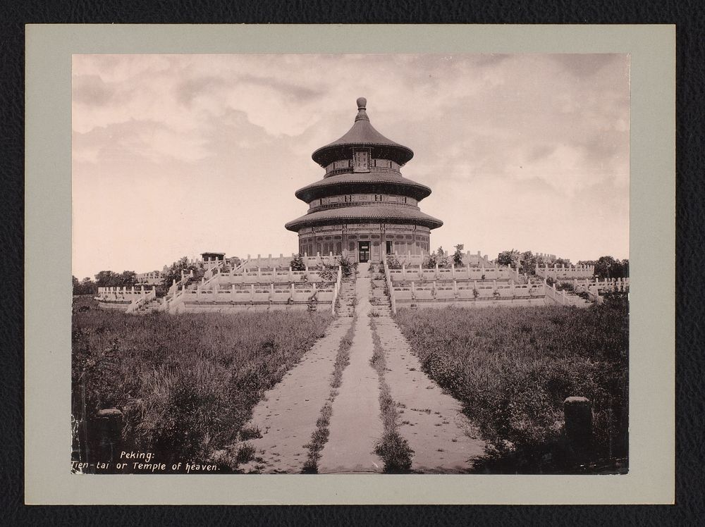 Tempel van de Hemel, Peking (c. 1895 - c. 1915) by anonymous