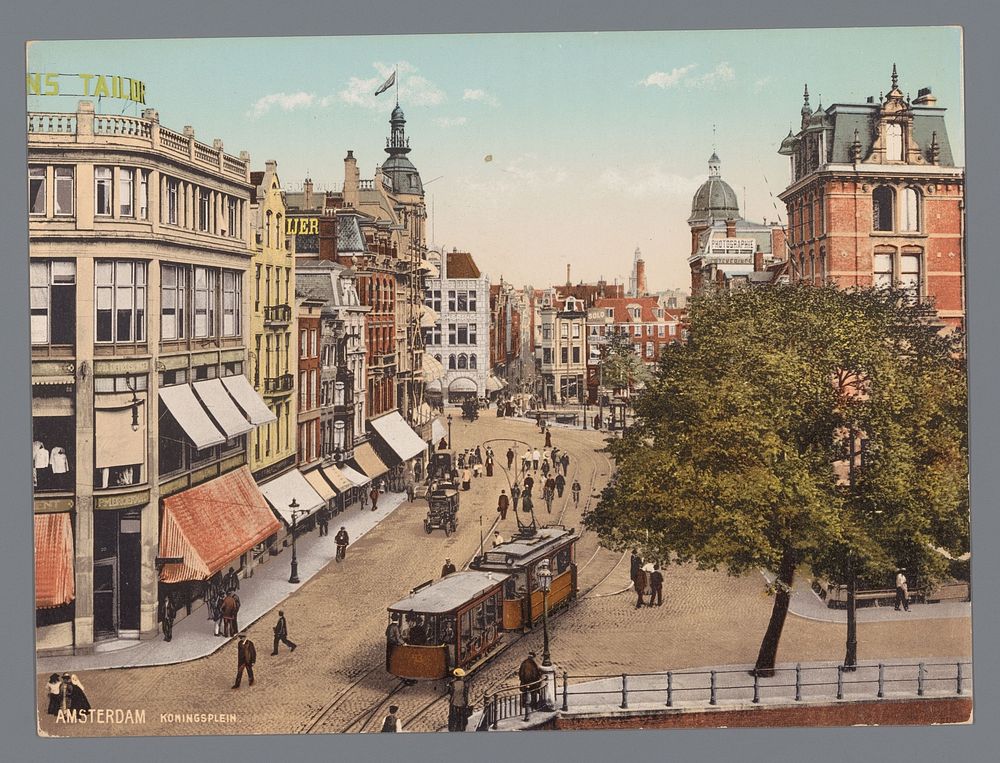 Gezicht op het Rembrandtplein te Amsterdam (1890 - 1920) by anonymous
