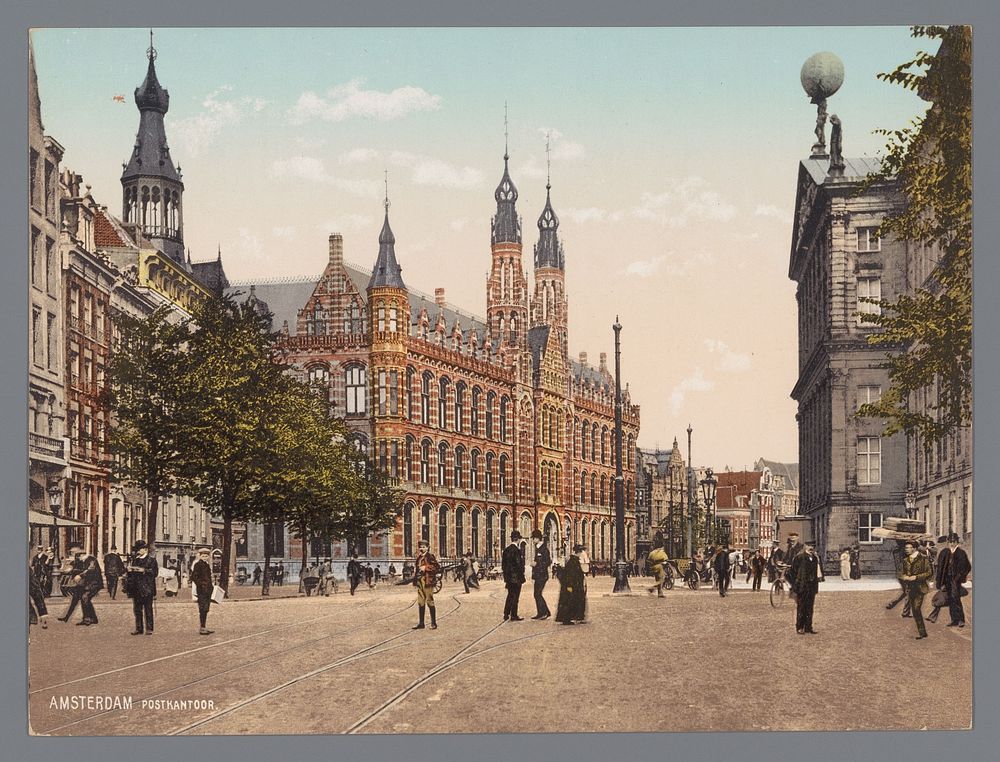 Gezicht op het voormalig postkantoor te Amsterdam (1890 - 1920) by anonymous