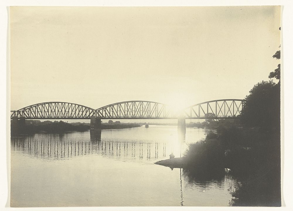 Brug over een rivier (c. 1900 - c. 1930) by Richard Tepe