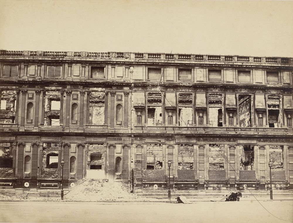 Ruïne van het Palais des Tuileries na het neerslaan van de Parijse Commune (1871) by Louis Emile Durandelle