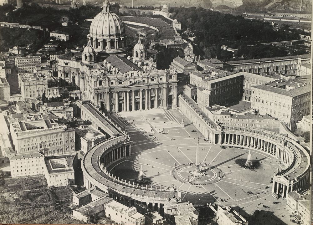 Sint-Pietersplein te Rome, gezien vanuit de lucht (c. 1930 - c. 1940) by anonymous