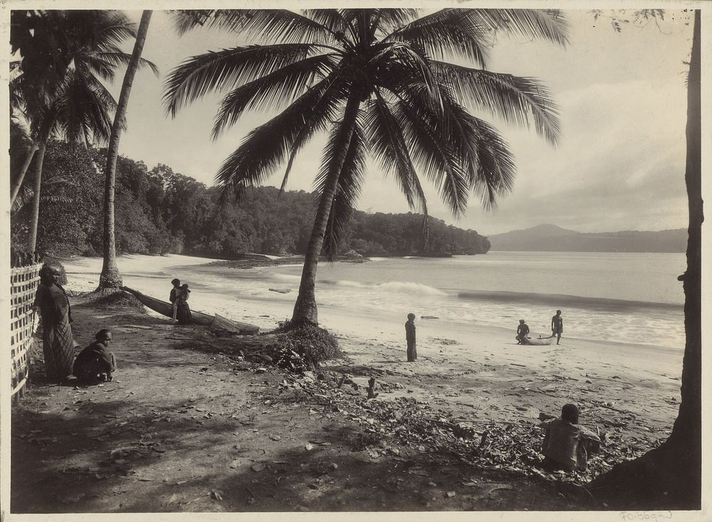 Strandgezicht Nederlands-Indië (1912) Onnes Kurkdjian | Free Photo ...