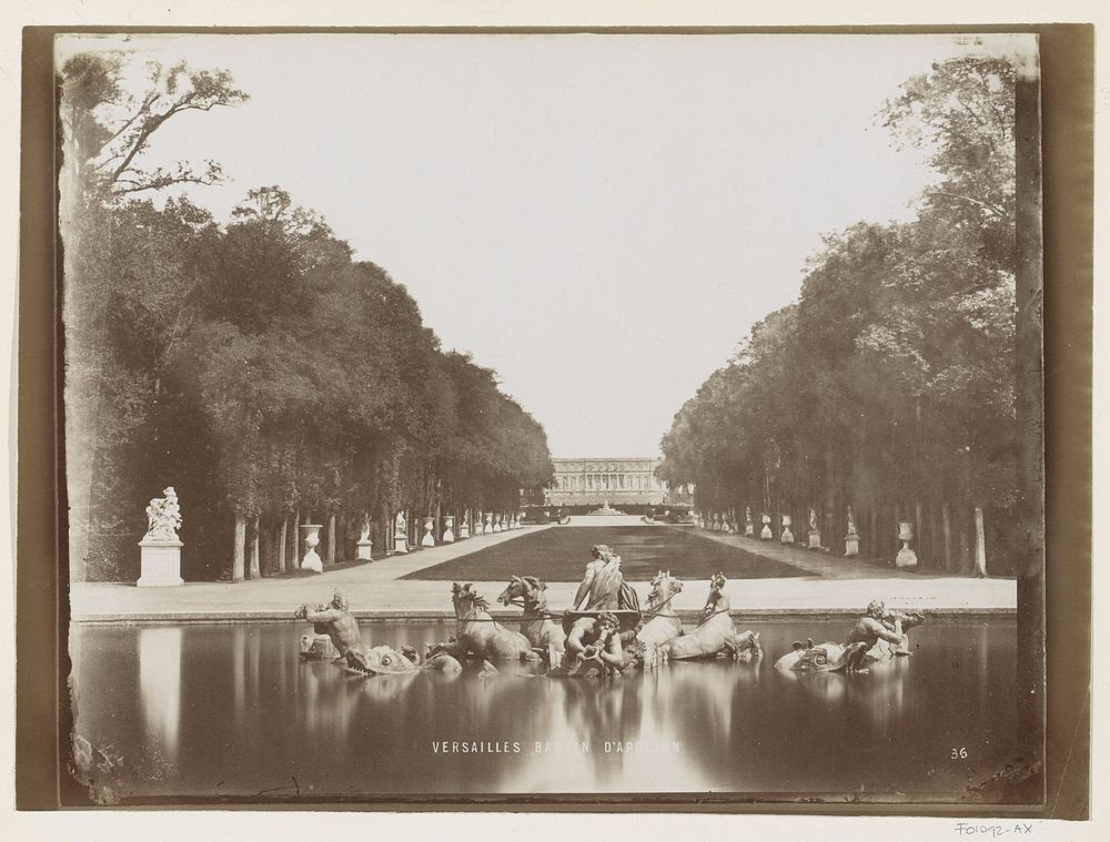Apollovijver bij het Paleis van Versailles (c. 1880 - c. 1900) by anonymous