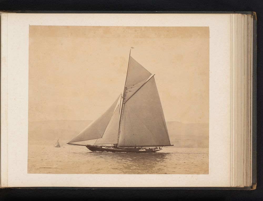 Twee zeilschepen te water (c. 1880 - c. 1900) by James Adamson