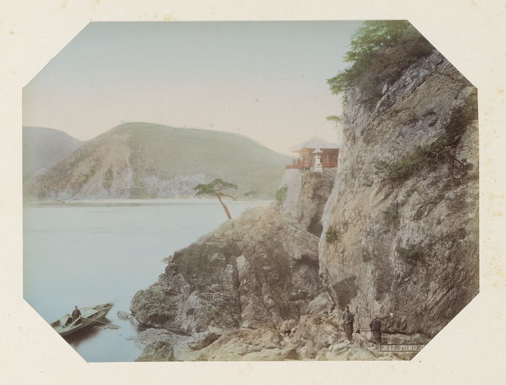 Gezicht op Sensui-jima in Japan (c. 1870 - c. 1900) by anonymous