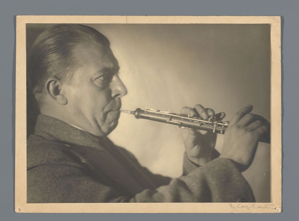Portret van de fluitist Jaap Stotijn (1930 - 1939) by Franz Ziegler