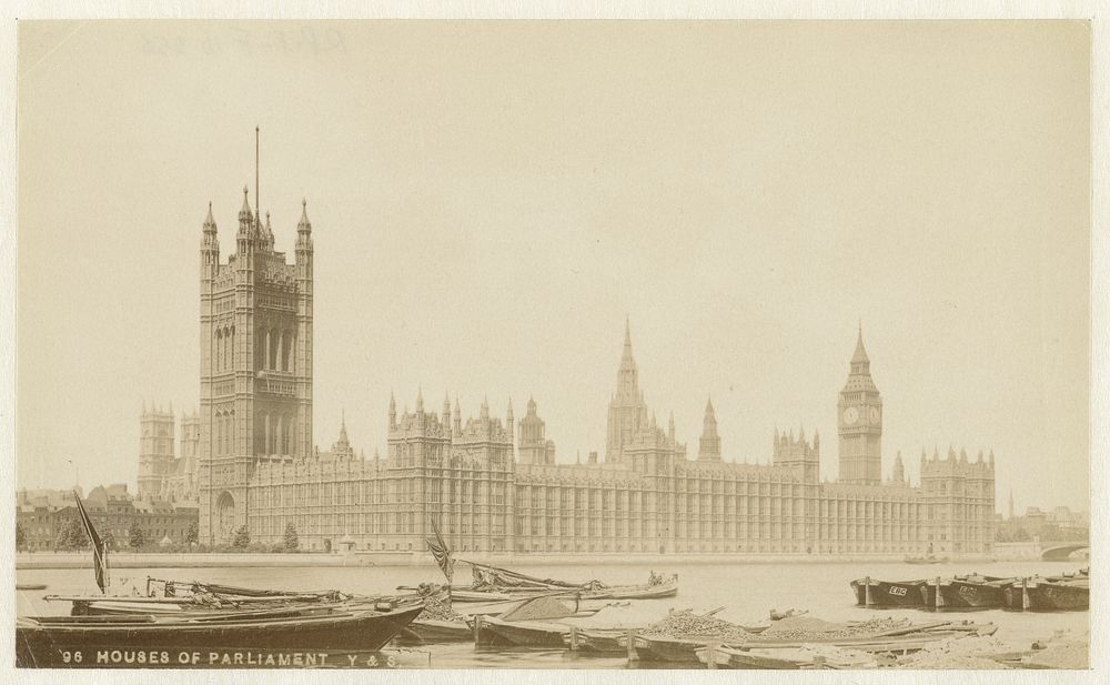 Palace of Westminster in Londen, met schepen in de Theems op de voorgrond (1851 - 1890) by Y and S