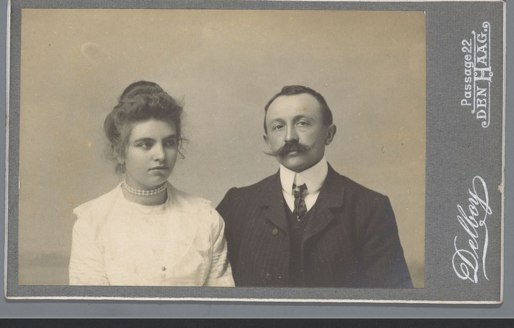 Portret van een onbekende man en vrouw (1887 - 1928) by Wilhelm Frederick Antonius Delboy