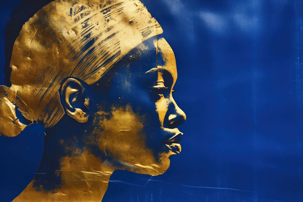 African woman art sculpture gold.
