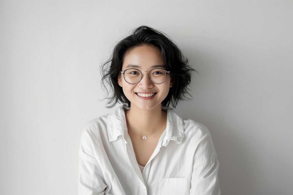 China writer portrait glasses adult.