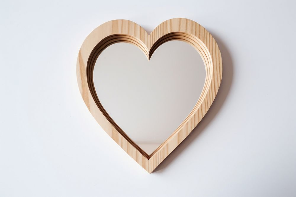 Mirror shape heart wood.