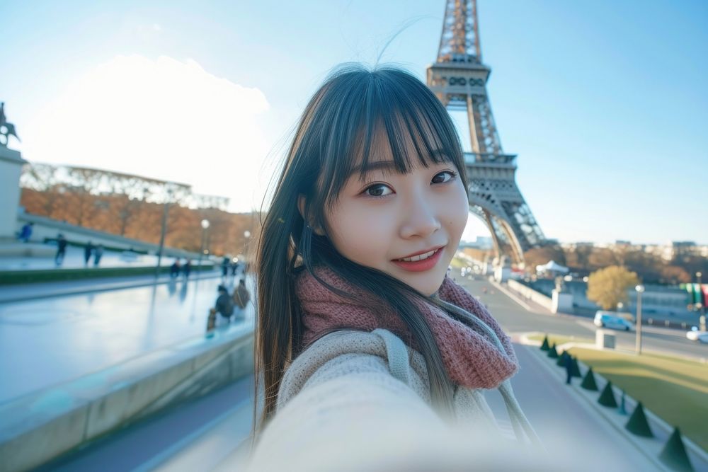 Young japanese girl architecture selfie photo.