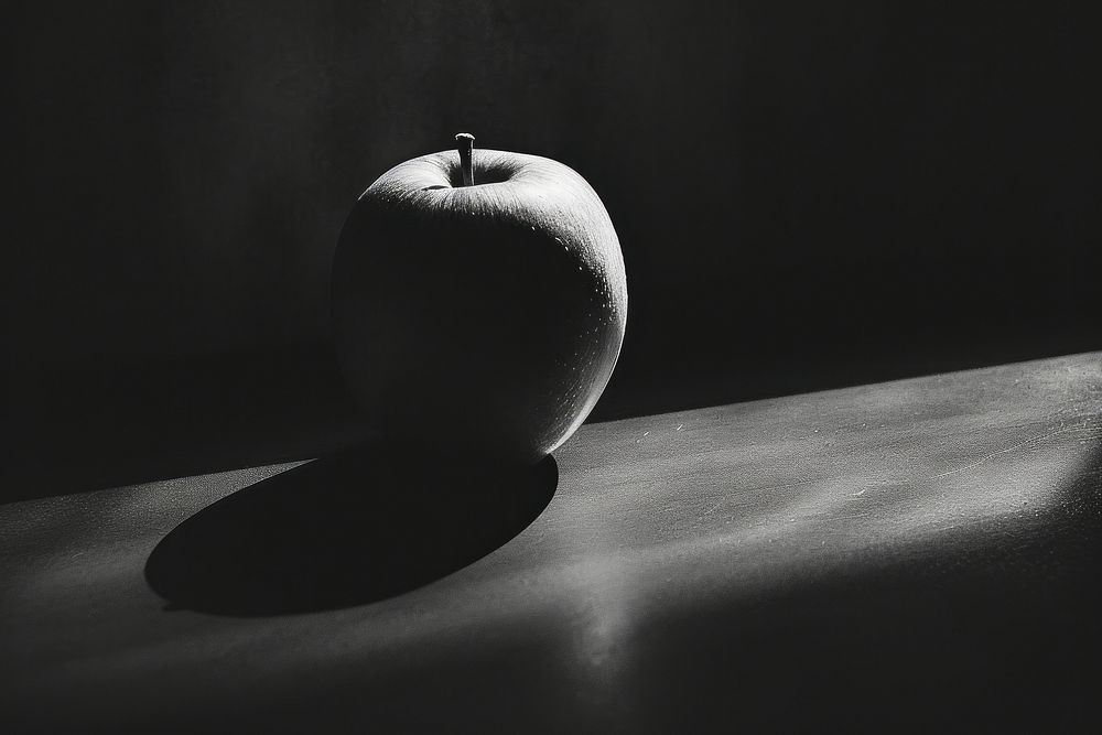 Apple apple black white.
