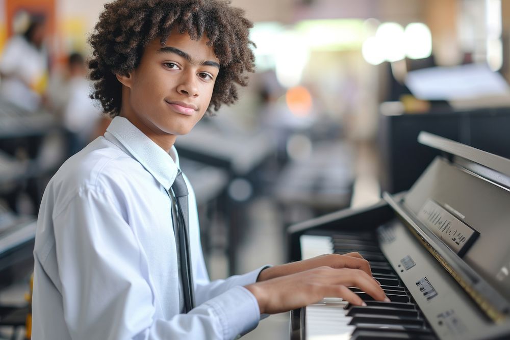 Play keyboard music musician pianist.