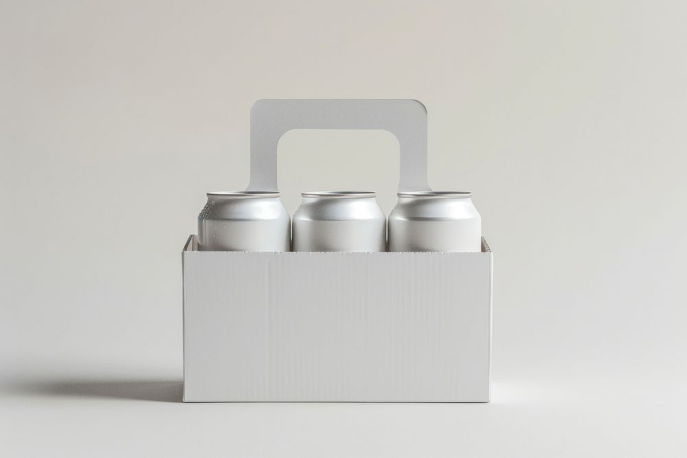 White 4 beer refreshment container aluminium.
