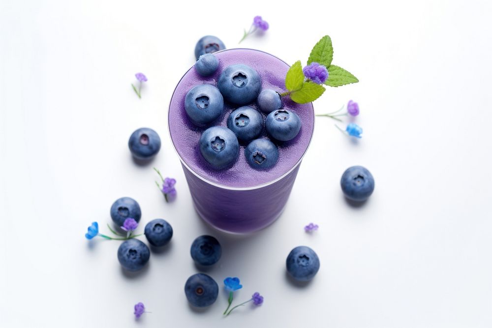 Blueberry dessert fruit juice.