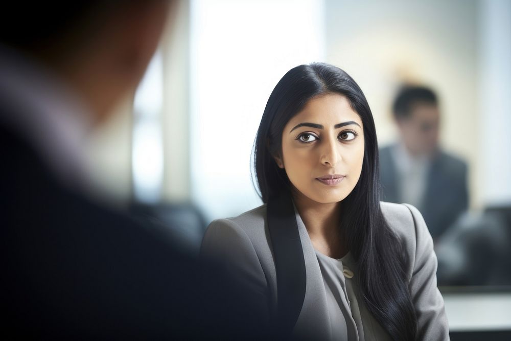 Pakistani woman conversation meeting person.