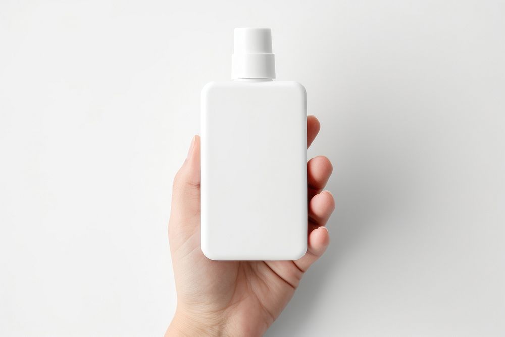 Pocket hand sanitizer spray  cosmetics bottle technology.