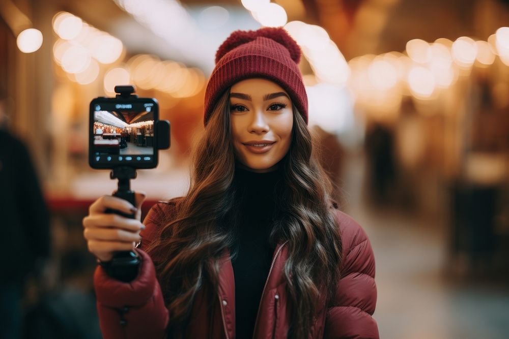 Influencer portrait filming selfie.