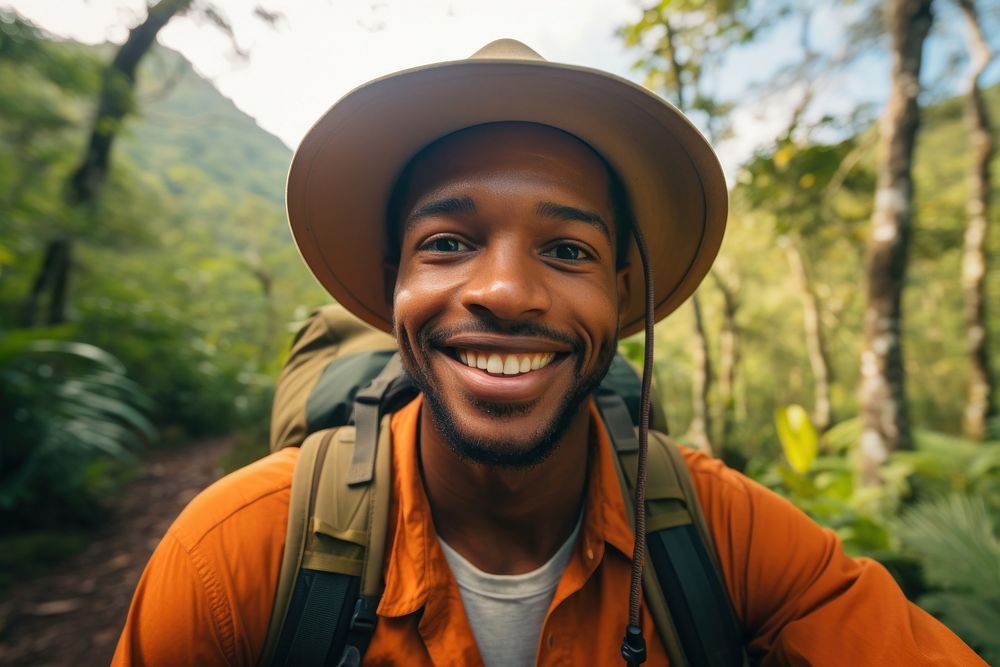 Influencer backpacking adventure smiling.