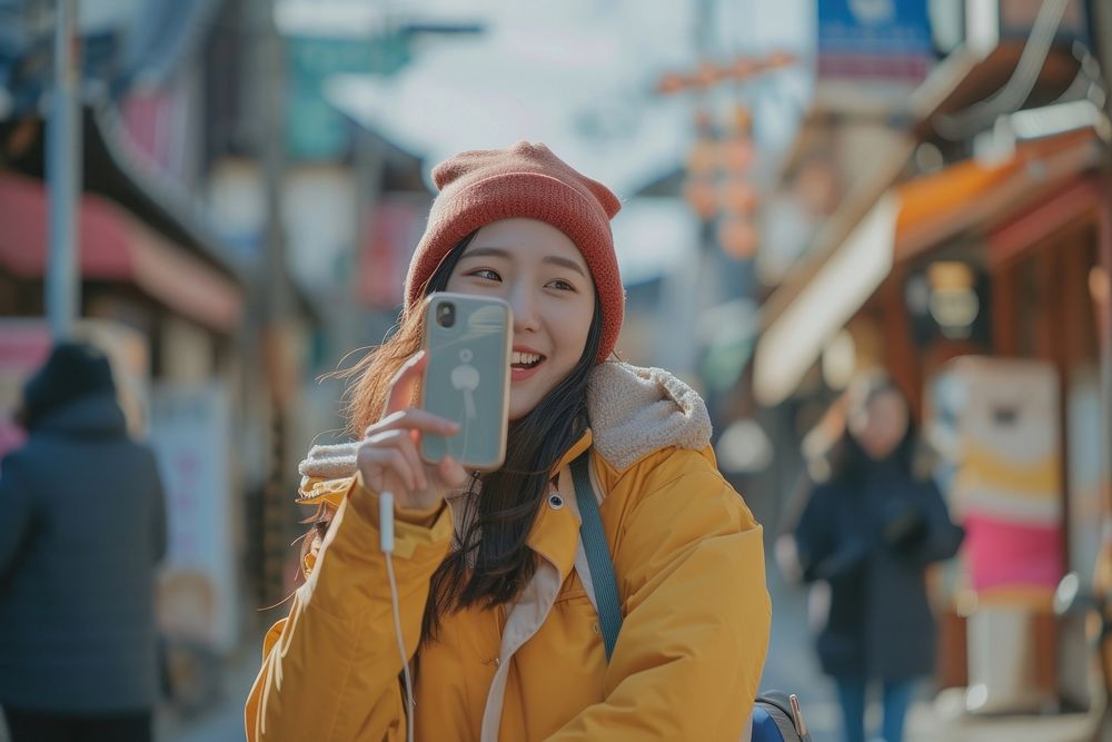 Korean vlogger live on street adult photo phone.