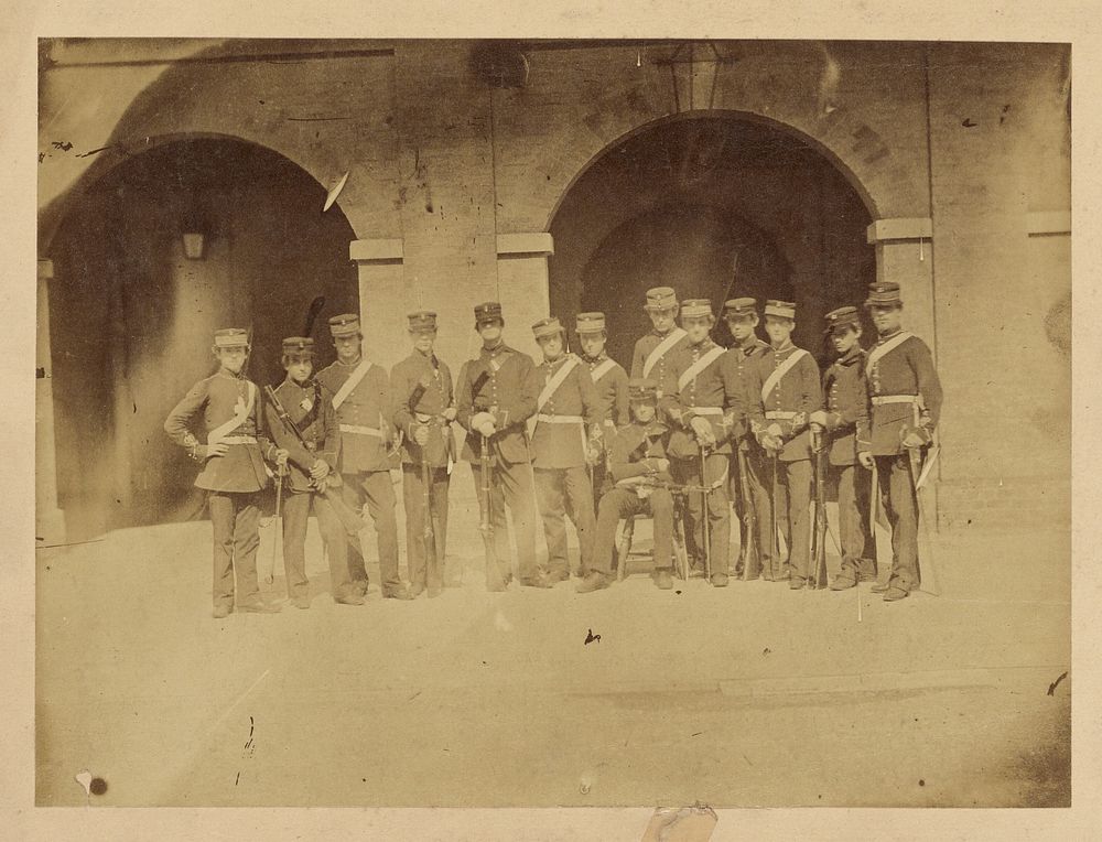 Group portrait of military students