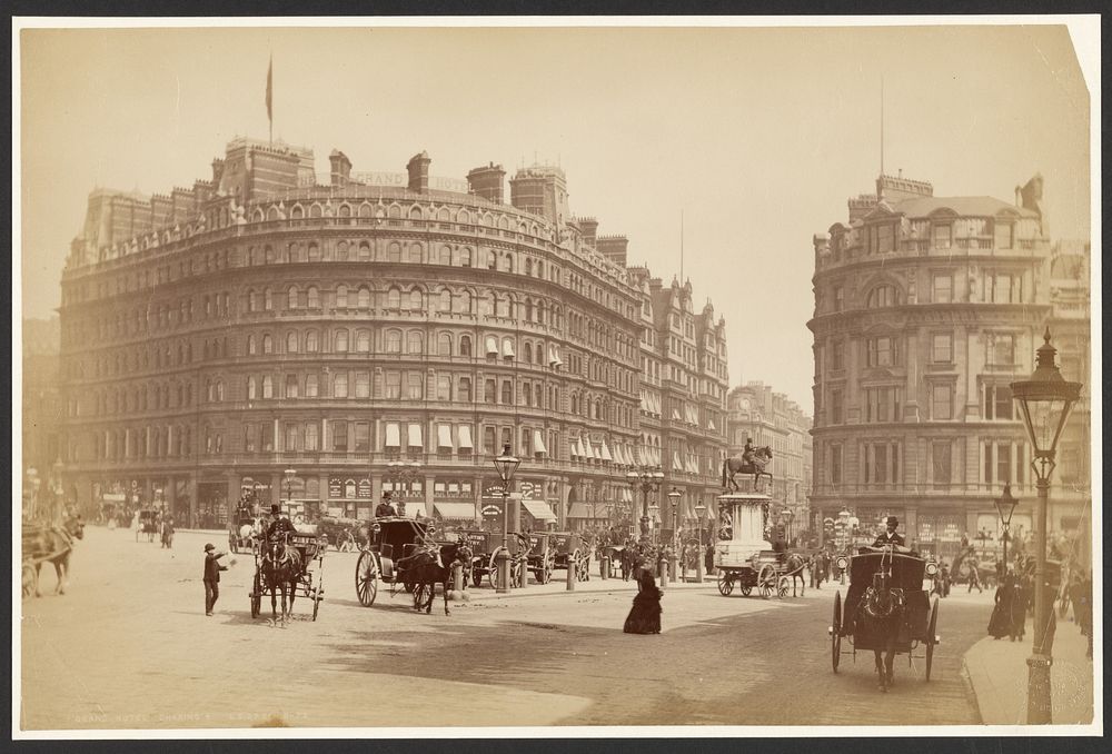 Grand Hotel, Charing Cross by London Stereoscopic and Photographic Company