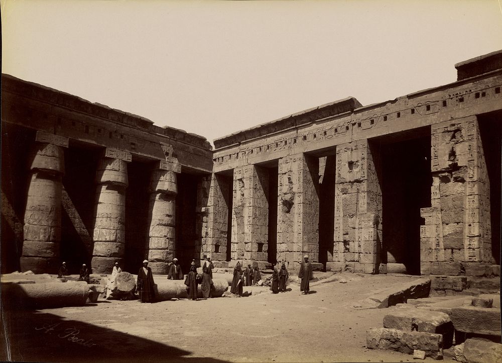 Second Court on the Southwest Side at Medinet Habu] / [Medinet Habout, Deuxième Cour Cote Sud Ouest by Antonio Beato