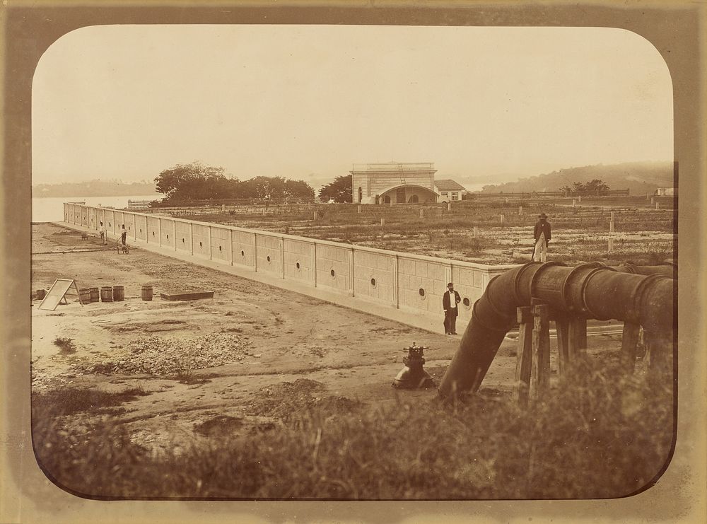 Obras do Abastecimento d'Agua do Rio de Janeiro, Reservatorio de D. Pedro II (Morro do Pedregulho), Vista Geral (1882) by…