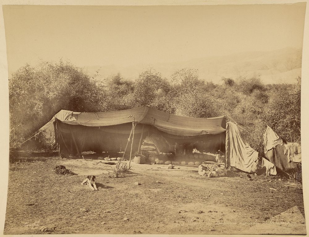 Tente de Bédouins nomades, Palestine by Félix Bonfils