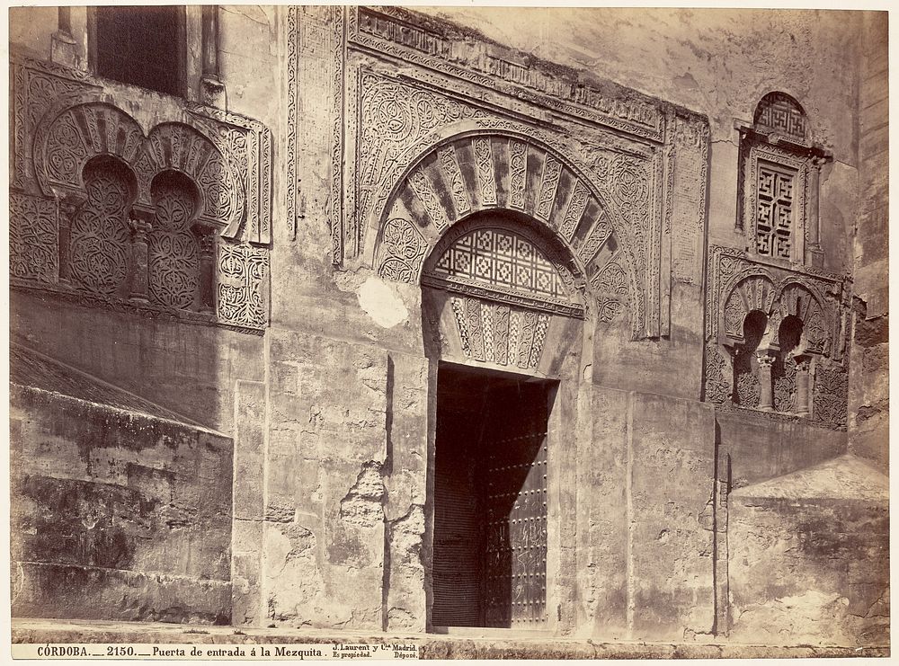 Puerta entrada a la Mezquita, Cordoba by Juan Laurent
