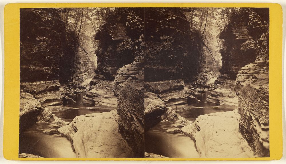 Spiral Gorge and Narrow Pass, (looking East), Glen Difficulty. Sec. No. 5. by Edward and Henry T Anthony and Co