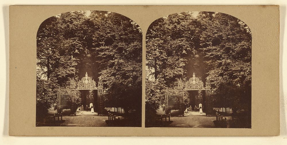 Trinity College, Cambridge. West Entrance, Grand Avenue. by London Stereoscopic and Photographic Company