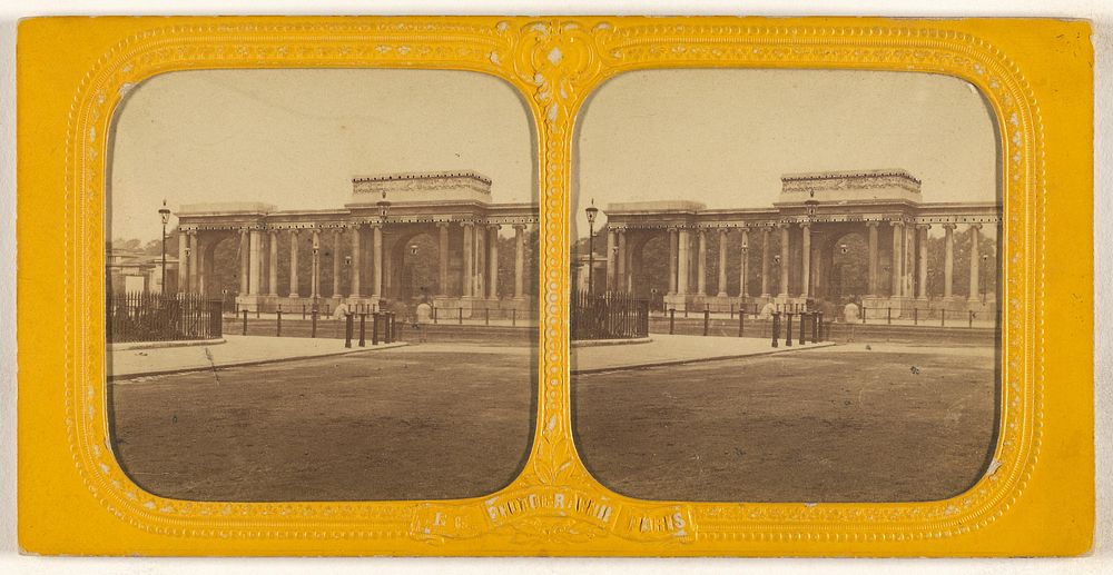 Colonnade de Hyde Park by Adolphe Block