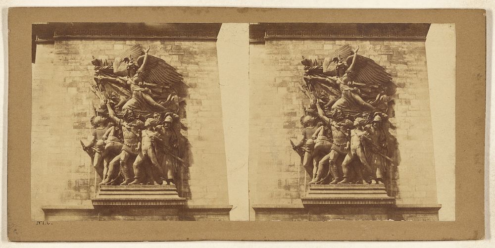 La guerre a l'Arc de Triomphe de l'Etoile, Paris by N C