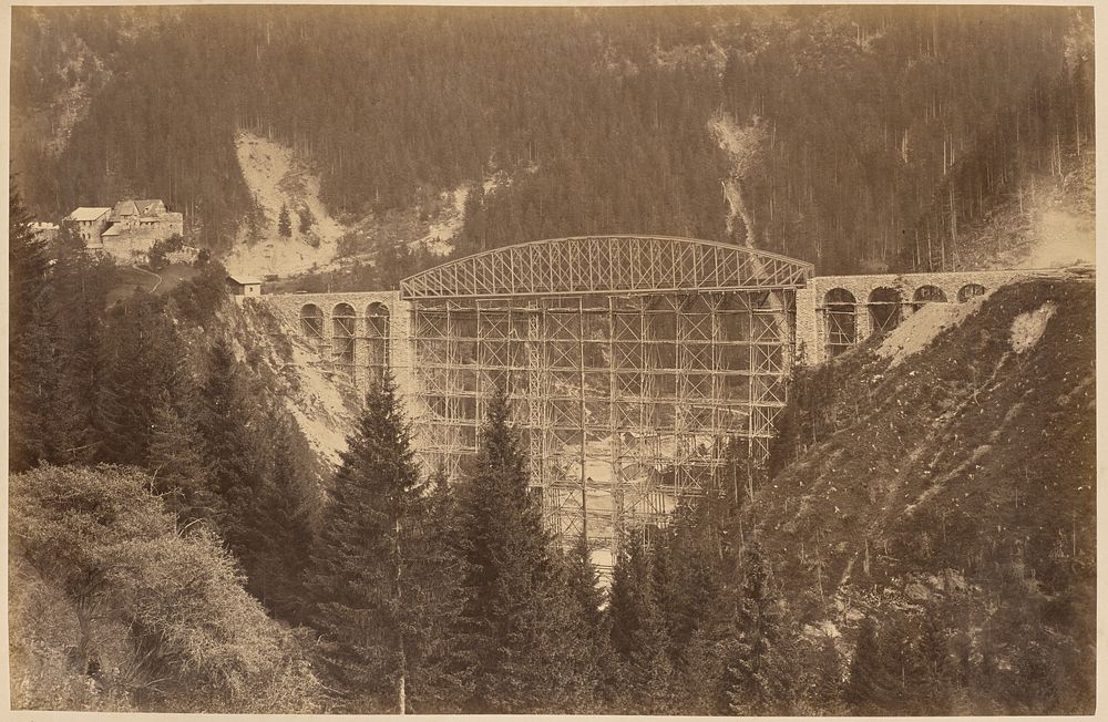 Trisana - Viaduct by Carl Alfred Czichna