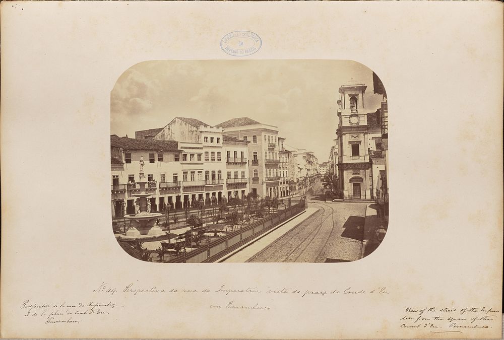 Perspectiva da rua da Imperatriz vista da praça do Conde d'Eu em Pernambuco by Marc Ferrez