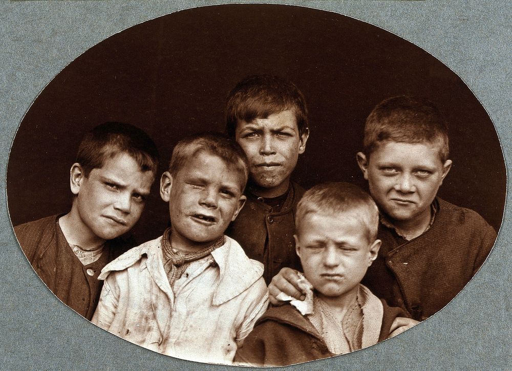St Mary's Hospital, Plaistow: children from Plaistow. Photograph, 1904.
