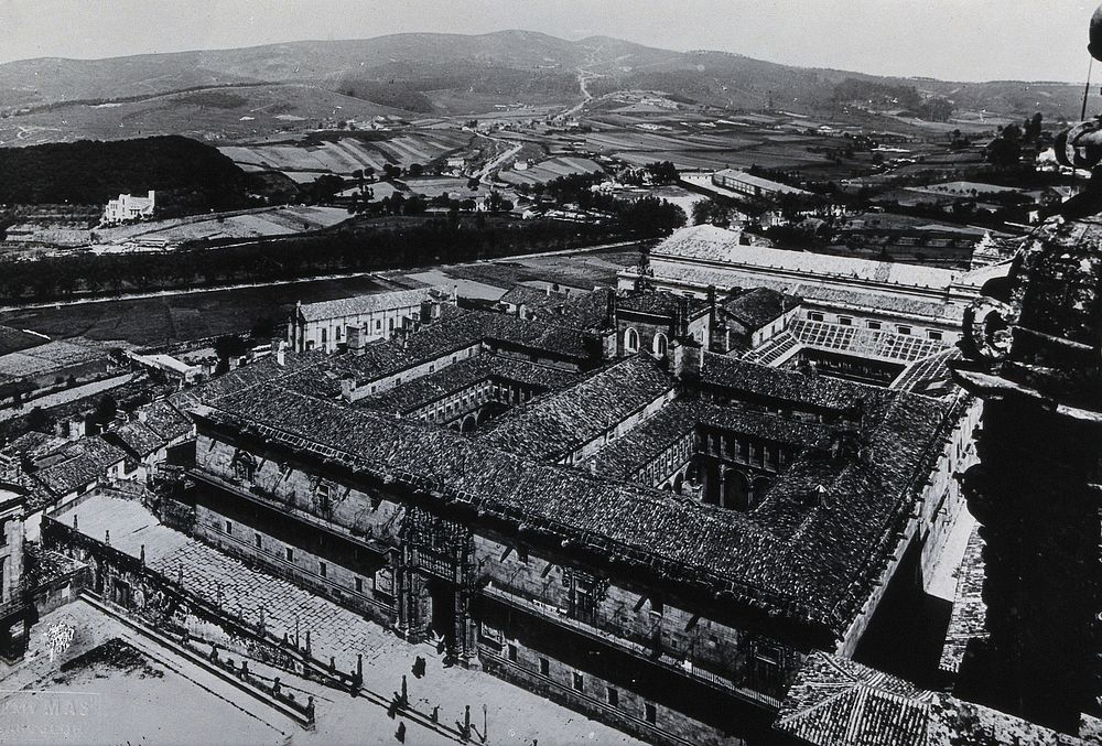 Hospital Real, Santiago de Compostela: general view. Photograph, ca.1900.