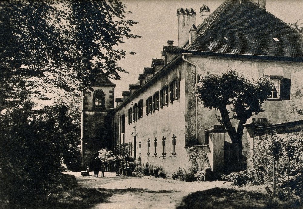 The summer residence of J.B. Boussingault, Liebfrauenberg abbey, Gœrsdorf, France. Photograph.