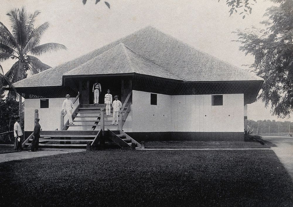 Sarawak: exterior view of the Baram Fort. Photograph.