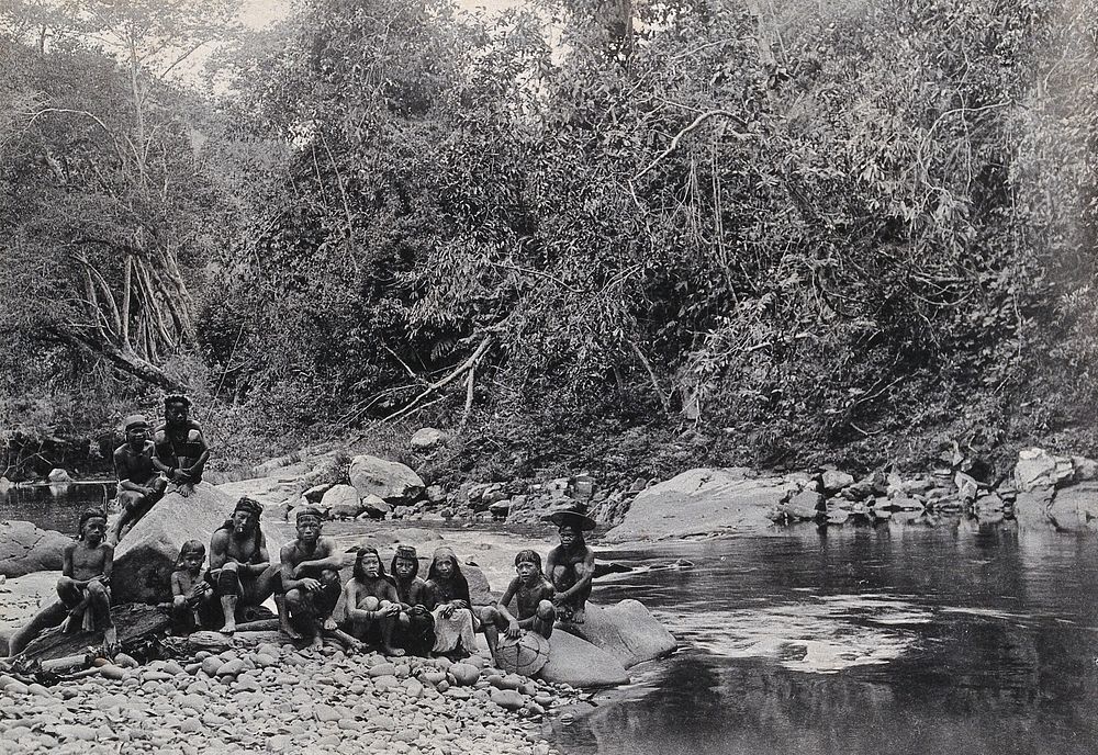Sarawak: a tribe by the Paran River in the Rejang district. Photograph.