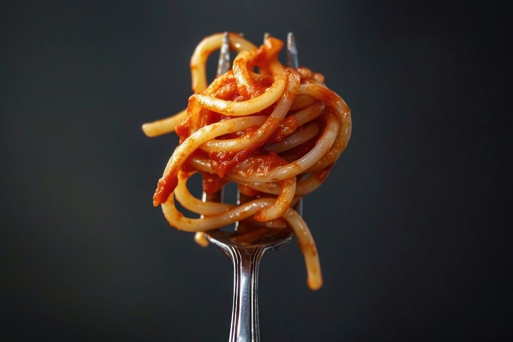Spaghetti on fork pasta food freshness.