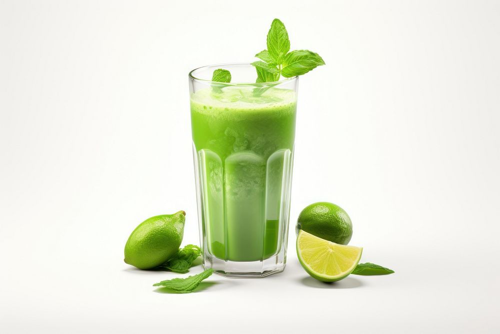 Green juice smoothie cocktail mojito.