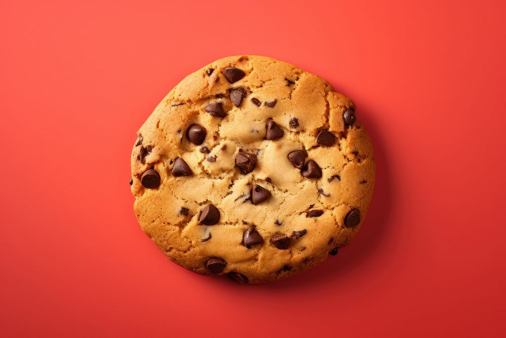 Savoury chocolate chip cookie food red confectionery.