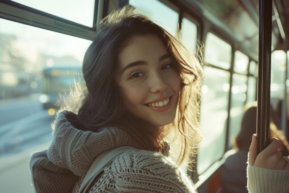 Woman holding a handle smiling motion smile.