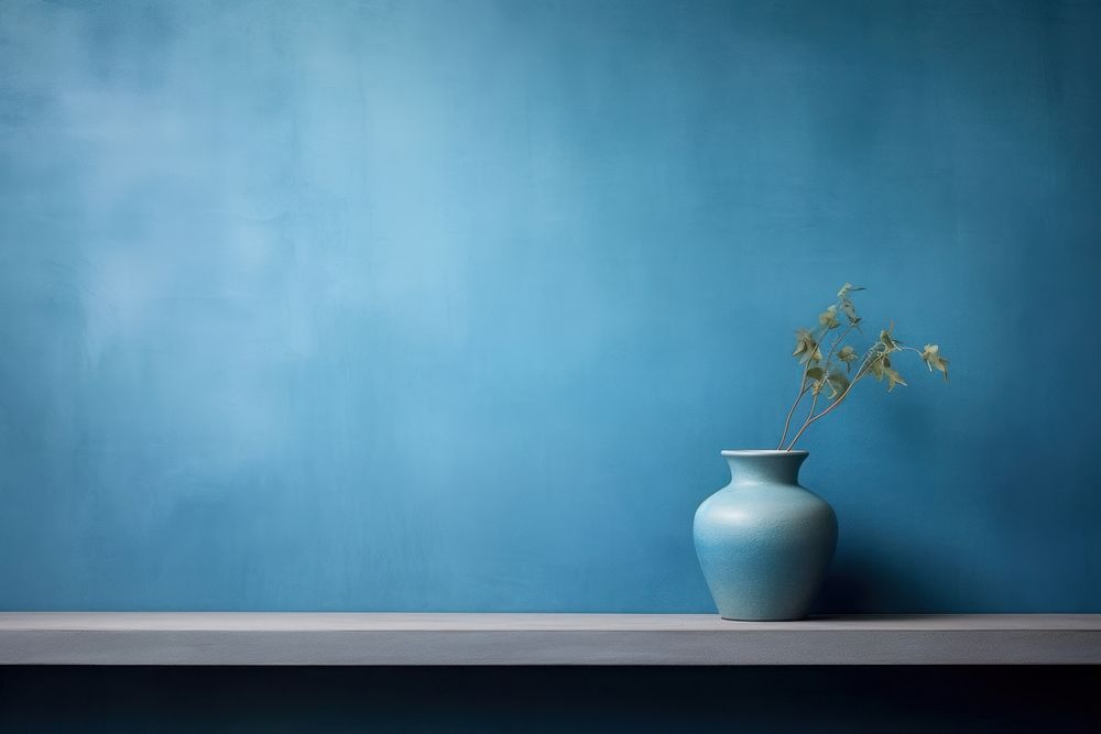 Blue simplicity plant vase.