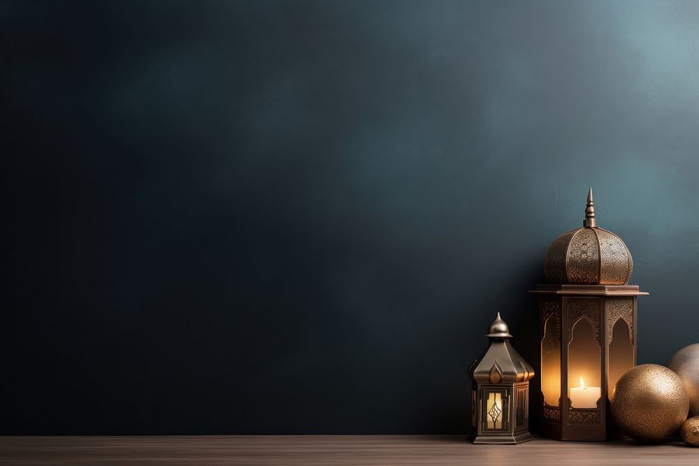 Ramadan lighting lantern spirituality.